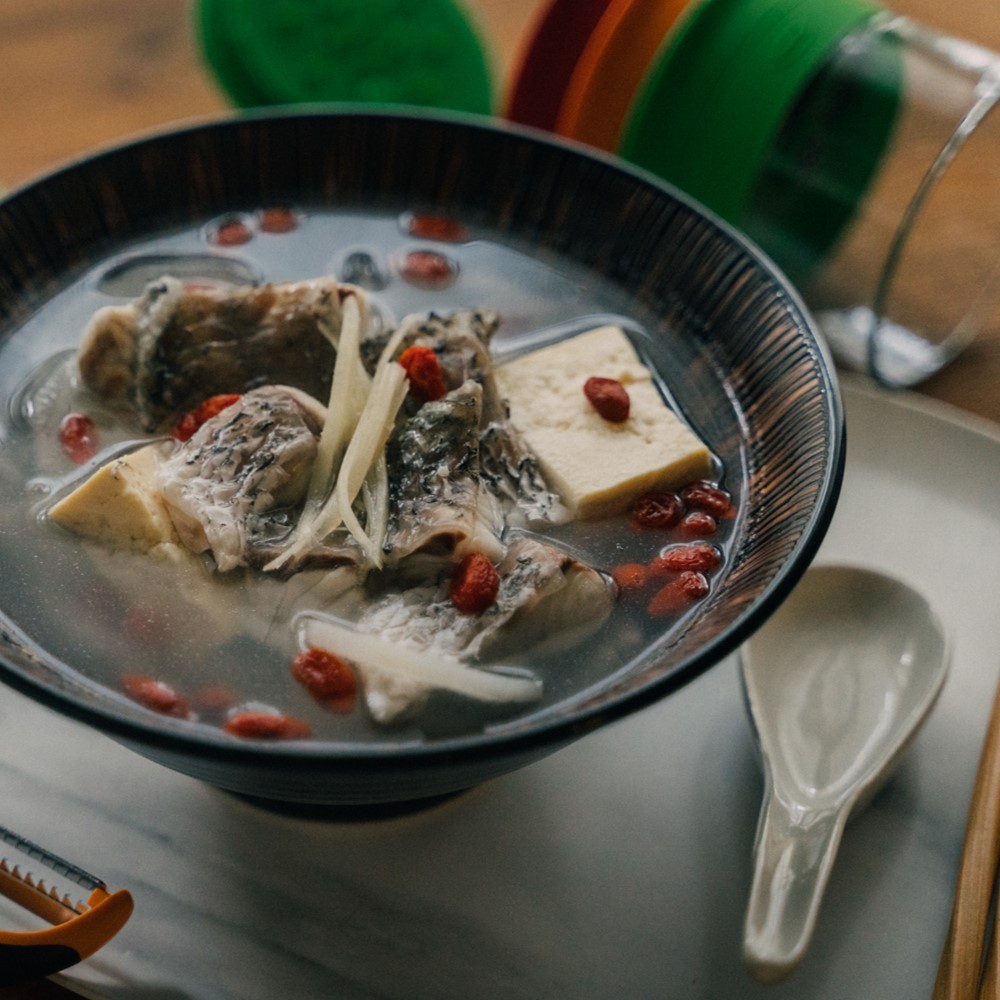 蘿蔔鱸魚湯麵